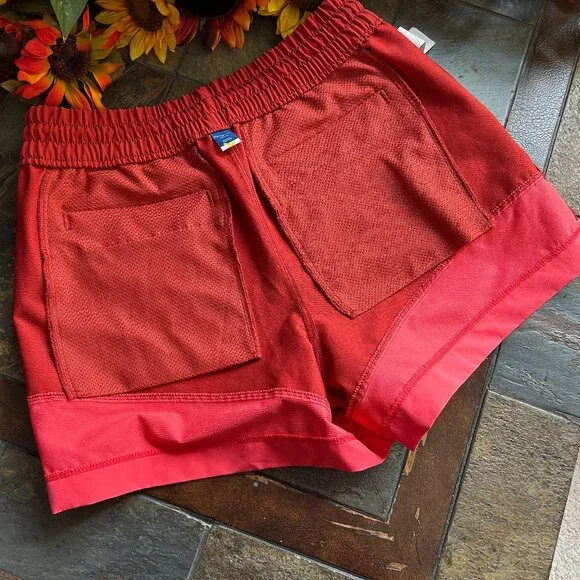 StretchTech Colorblock High-Waisted Athletic Shorts - Picture 13 of 14